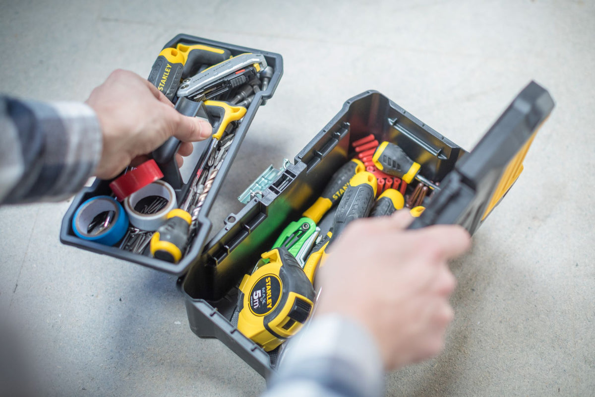 caixa ferramentas essential™ fechos metálicos - 12,5"/32cm - stanley (stst1-75515) - stst1-75515
