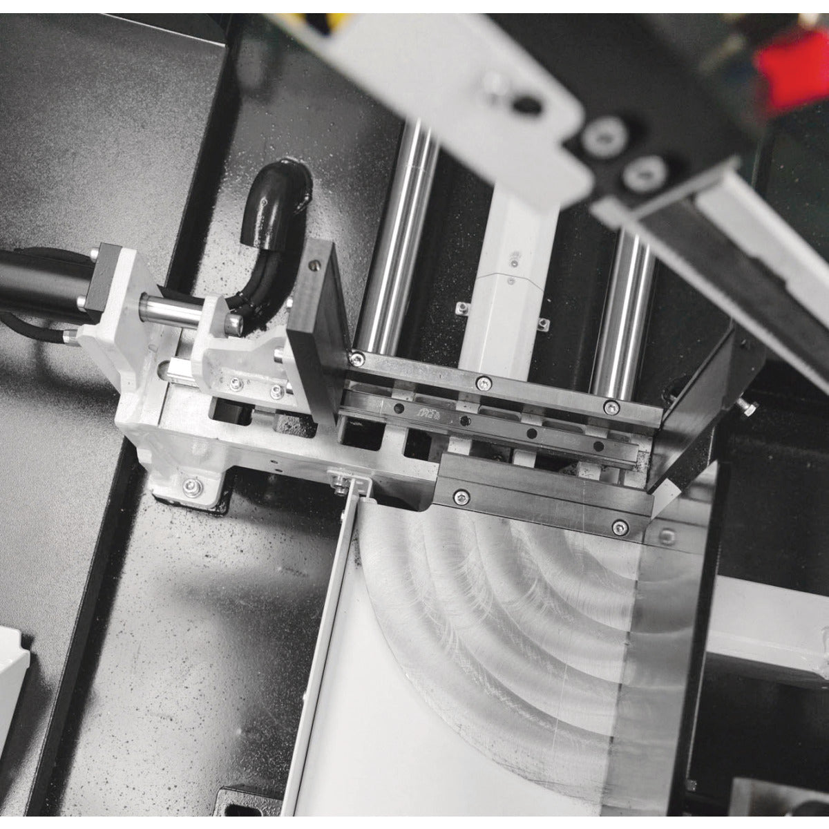 Serrote de fita automático com braço rotativo BMBS 300 x 320 CNC-G - Metallkraft (3690055) - vista 3