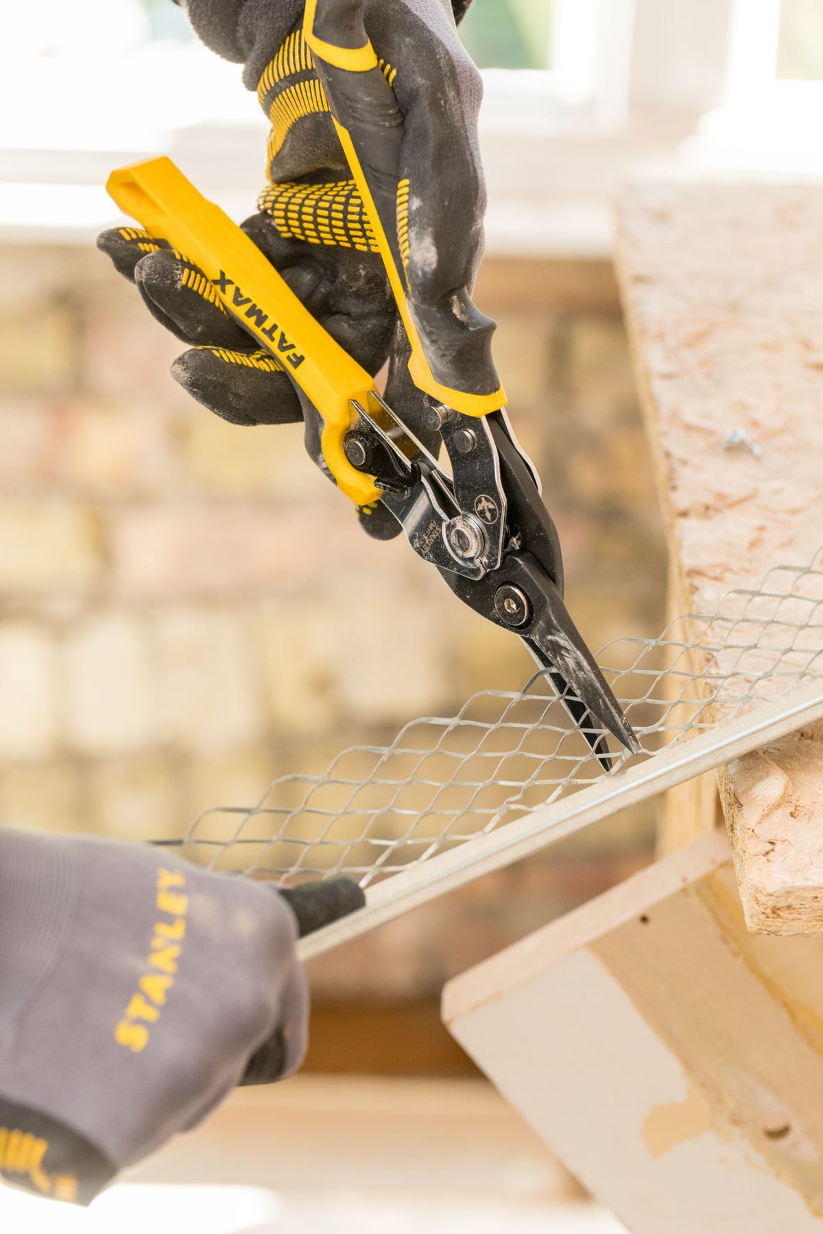 Tesouras Ergonômicas FATMAX® Cortador de Chapa Corte Reto 250mm - STANLEY (FMHT73756-0) - vista 3